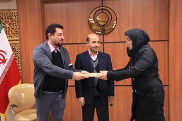 تجلیل از تیم های ورزشی کارمندان